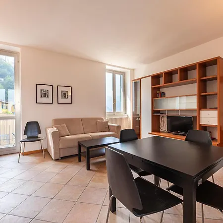 Διαμέρισμα View *