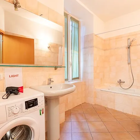 Διαμέρισμα View Βαρένα