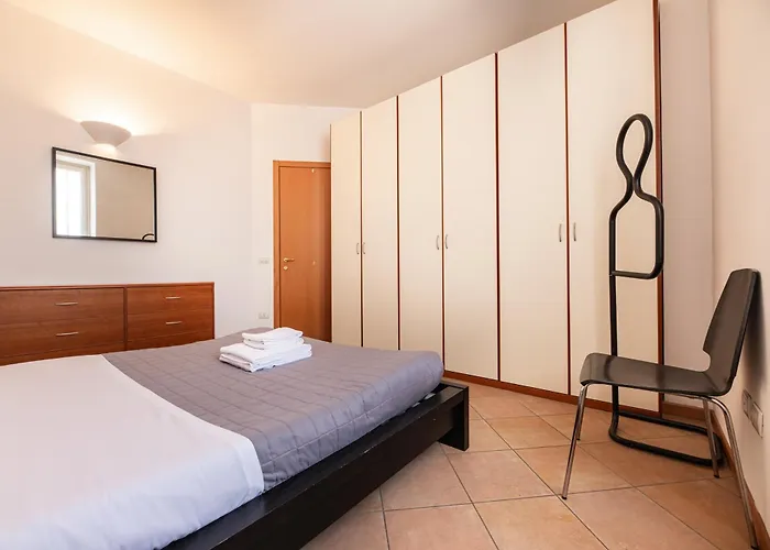 アパート View ヴァレンナ