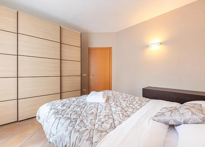 View * ヴァレンナ