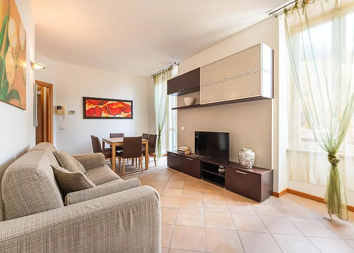 アパート View ヴァレンナ